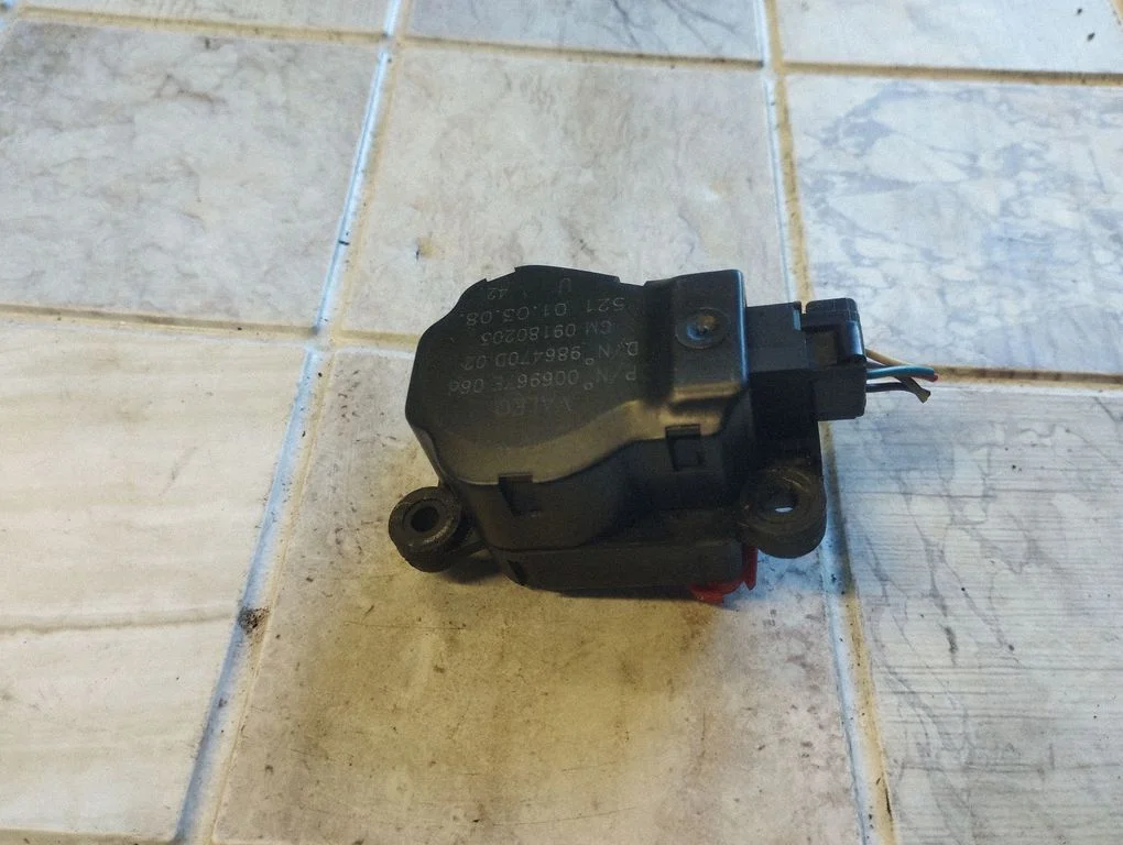 Air flap motor/actuator 521010308