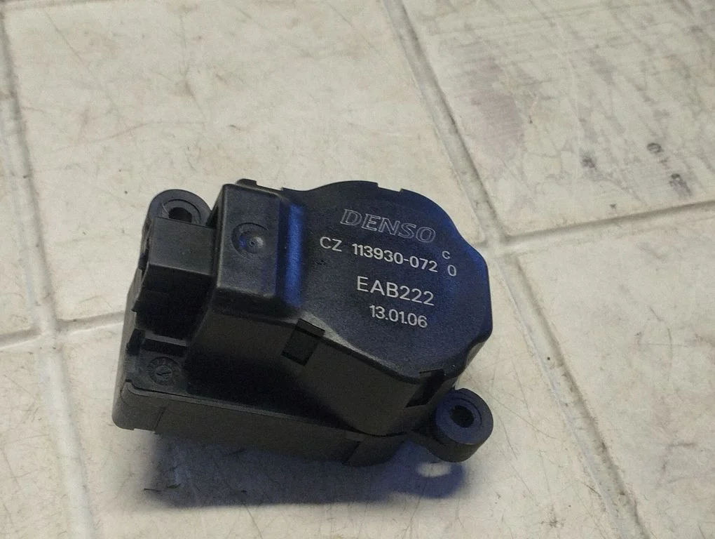 Gaisa aizvara motoriņš/aktuators 1139300720