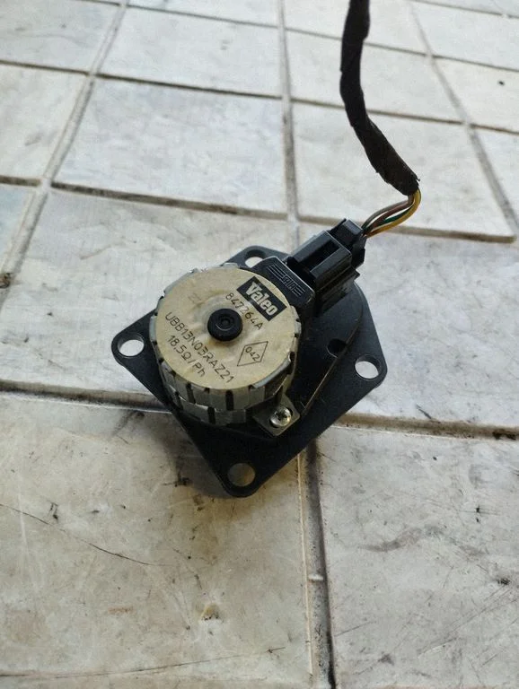 Gaisa aizvara motoriņš/aktuators 847264A