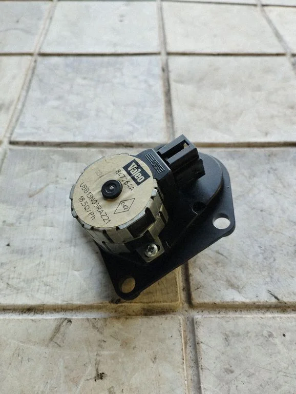Gaisa aizvara motoriņš/aktuators 847264A