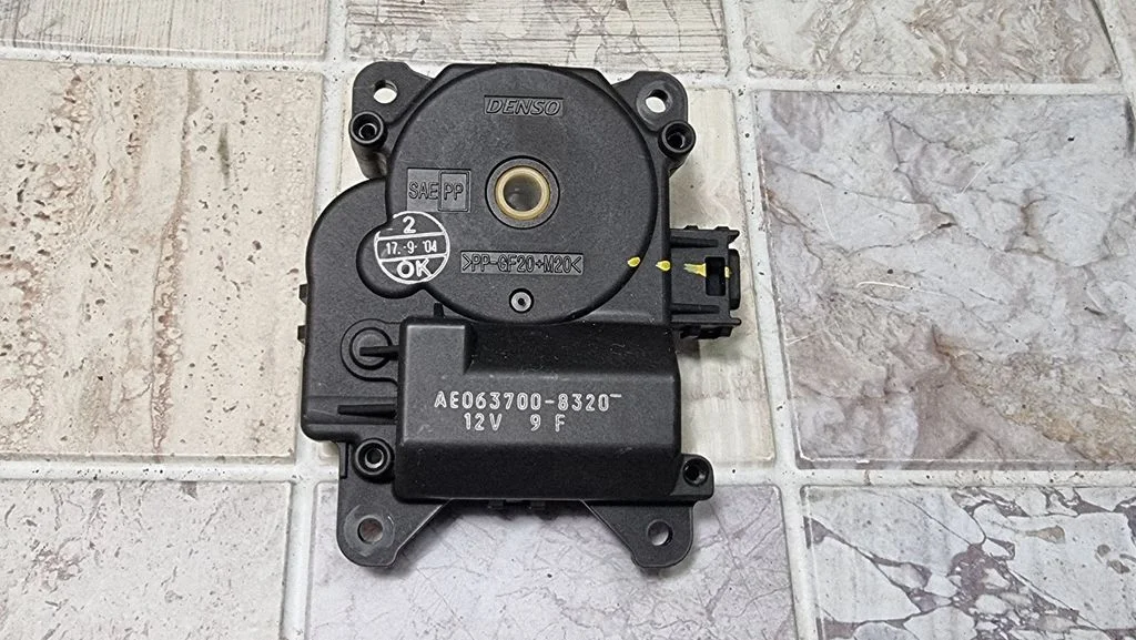 Õhuklapi mootor / ajam AE0637008320