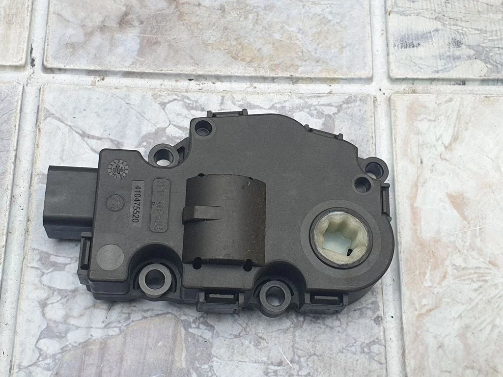 Air flap motor/actuator 410475520