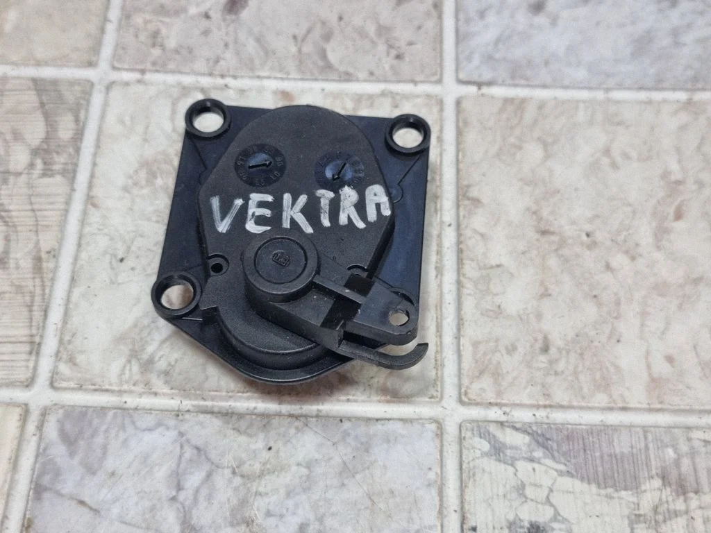 Air flap motor/actuator – Opel Vectra B (1996-2002)