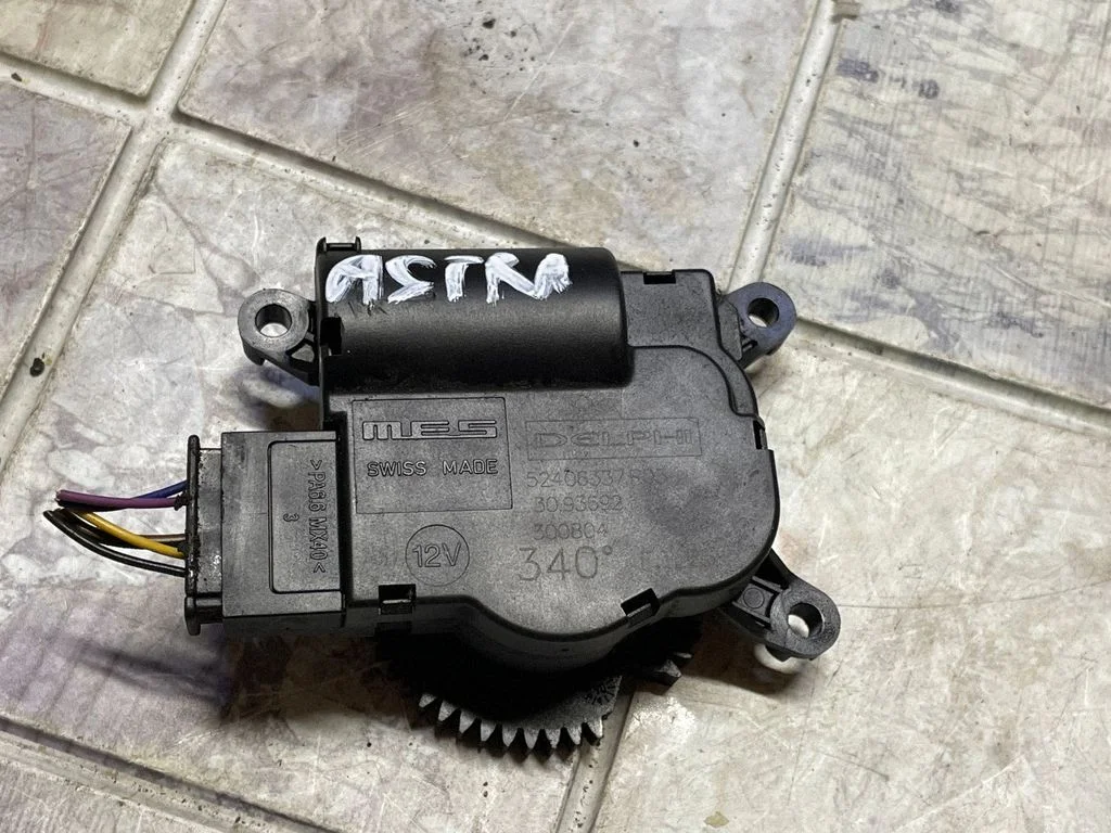 Air flap motor/actuator 52406337R03