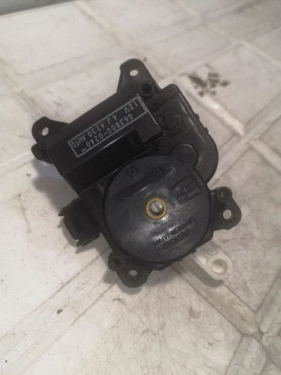 Air flap motor/actuator 0638000240