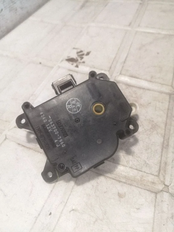 Air flap motor/actuator 0637007960