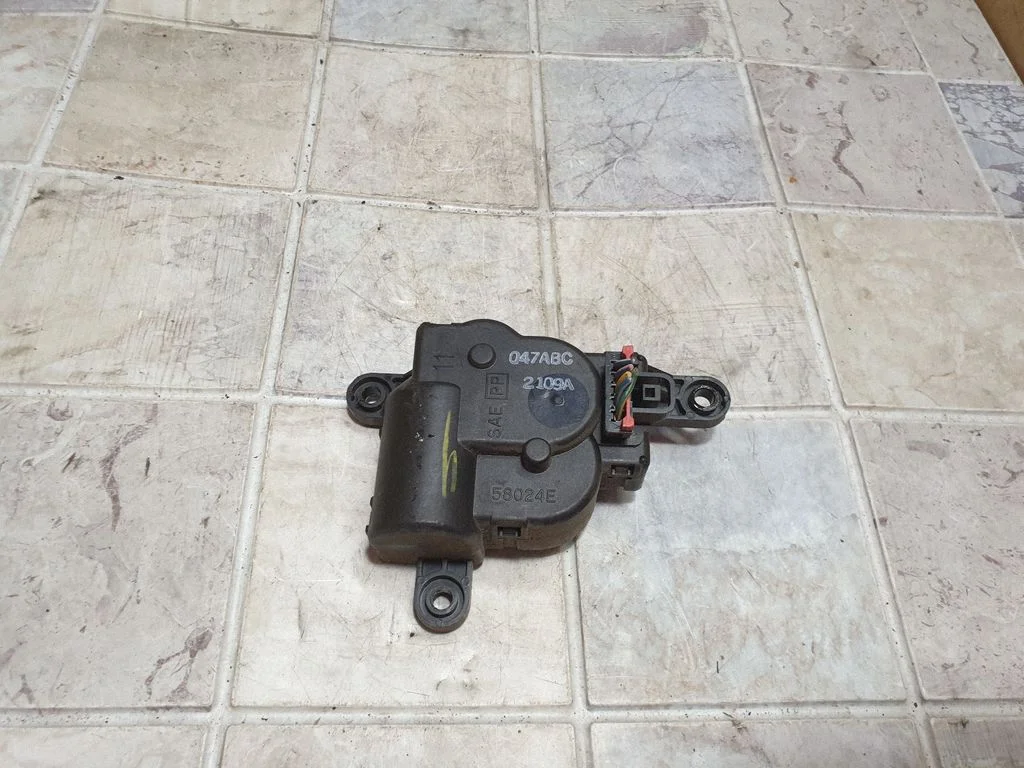 Õhuklapi mootor / ajam – Dodge Grand Caravan (1996-2000)