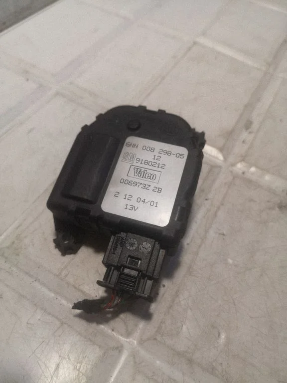 Air flap motor/actuator 9180212
