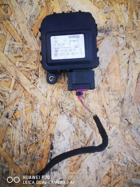 Gaisa aizvara motoriņš/aktuators 8D1820511B