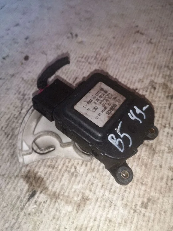 Air flap motor/actuator 0132801115