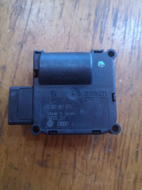 Air flap motor/actuator 0132801379