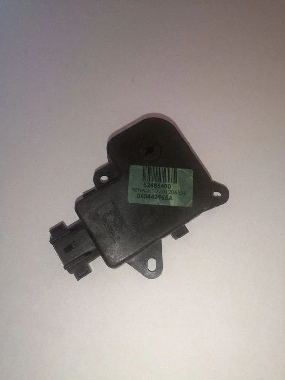 Air flap motor/actuator – Renault Laguna II (2001-2007)