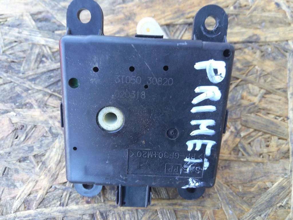 Air flap motor/actuator – Nissan Primera (2002-2007)