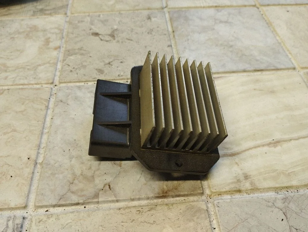 Heater blower motor/fan resistor 4993002121