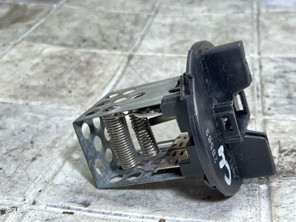 Salongipuhuri takisti – Citroen C4 I (2004-2010)