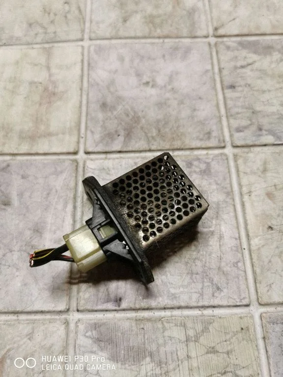 Heater blower motor/fan resistor 439660