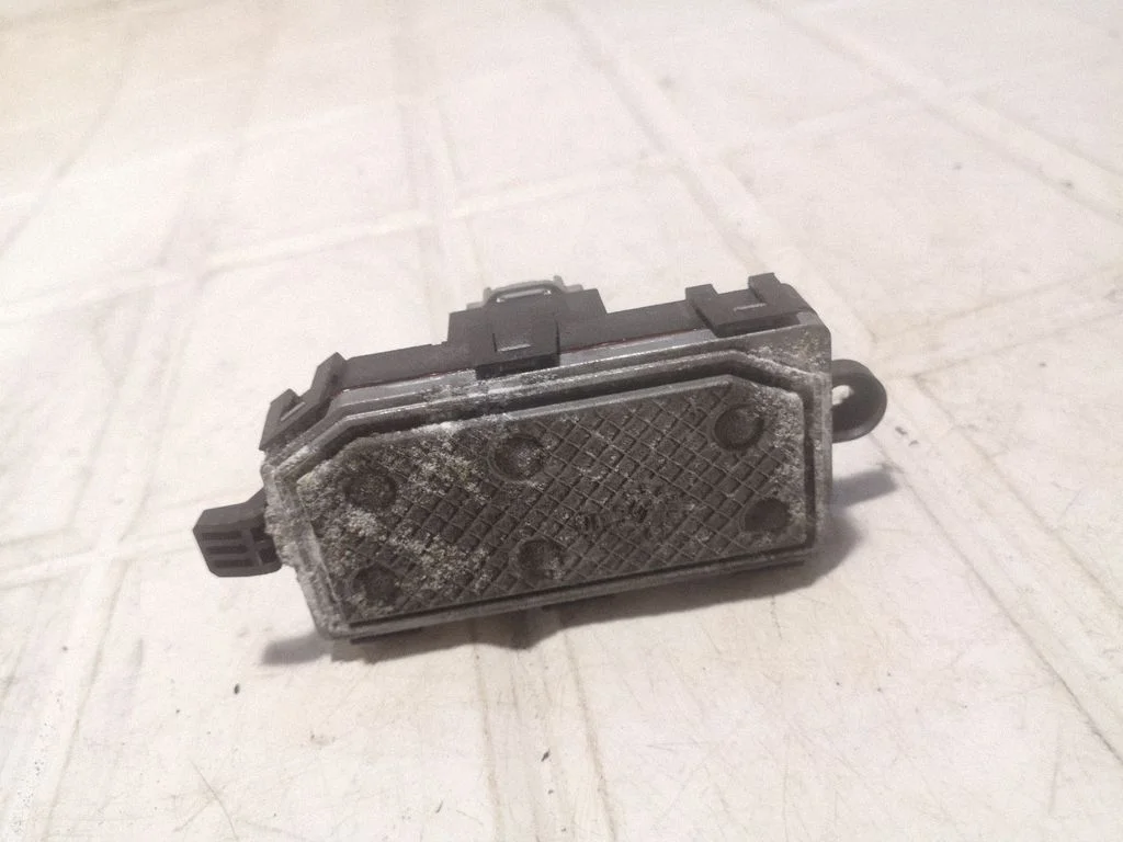 Rezystor dmuchawy 6G9T19E624DB