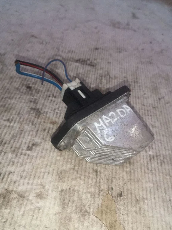Krāsniņas ventilatora rezistors (reostats) PM010010B