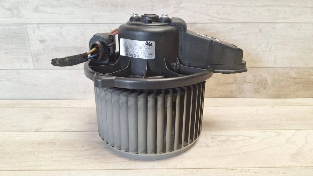 Salongipuhur 4B1820021