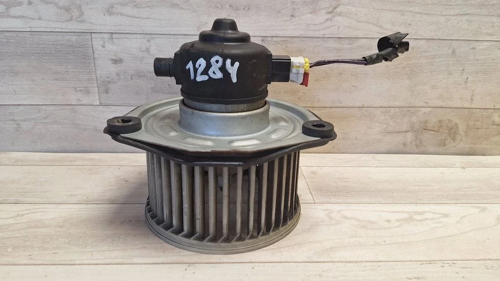 Heater fan/blower YA26016