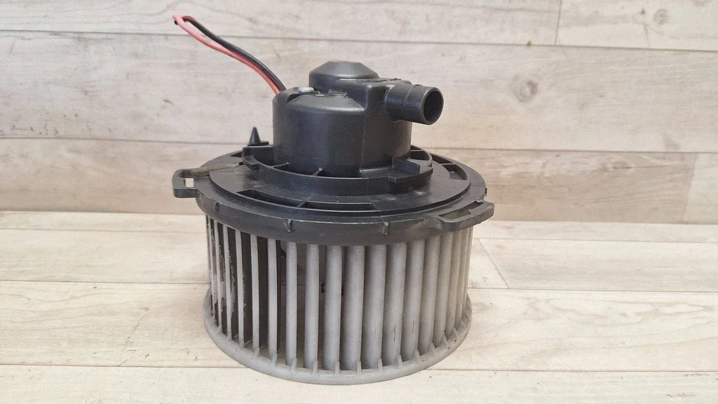 Heater fan/blower 8940000270