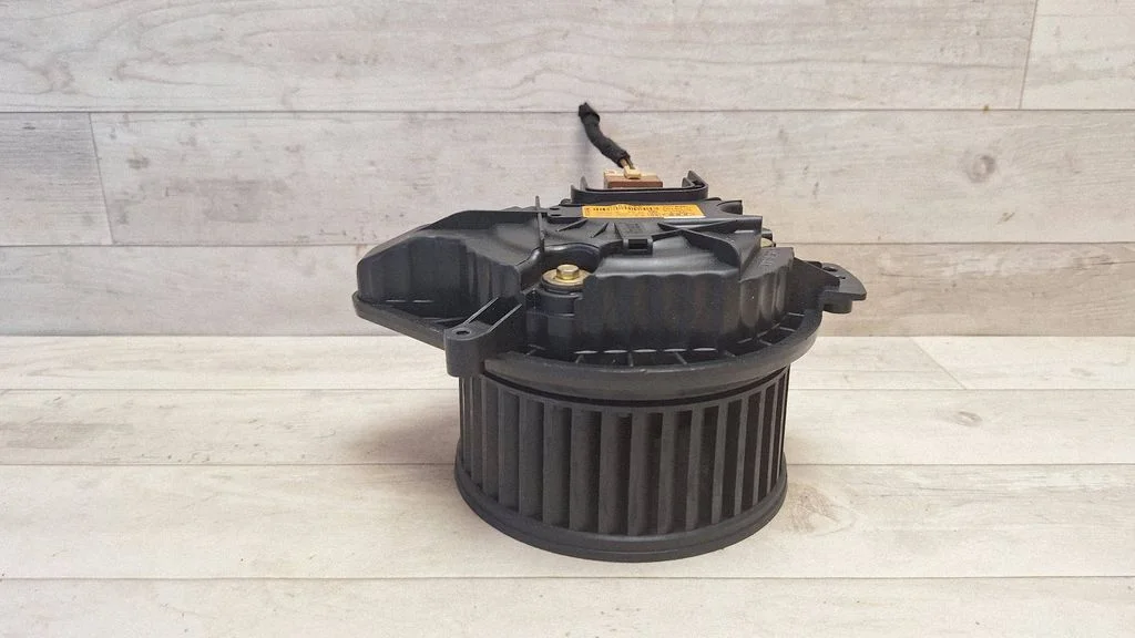 Heater fan/blower 8E1820021E