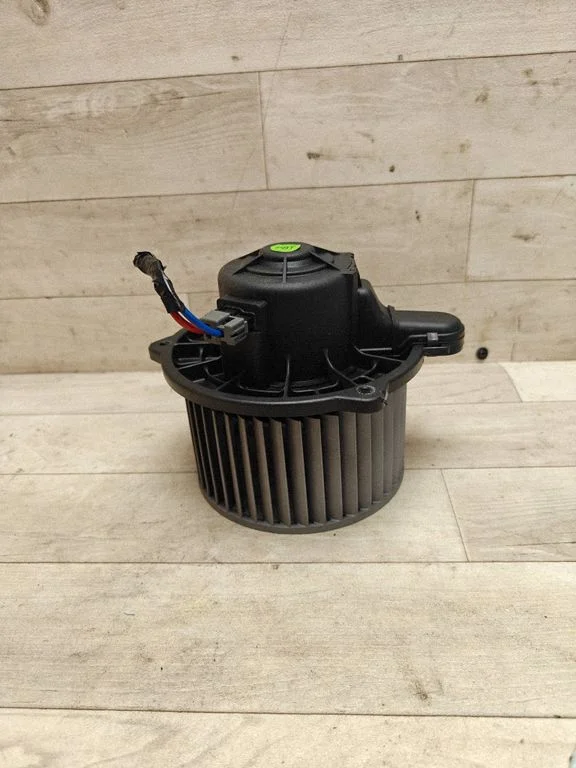 Heater fan/blower F00S330024
