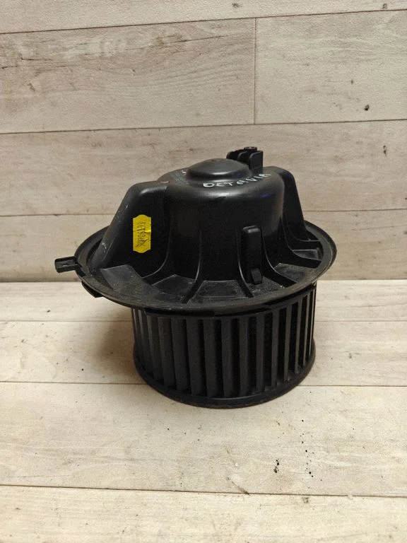 Krāsniņas ventilators/pūtējs 998801