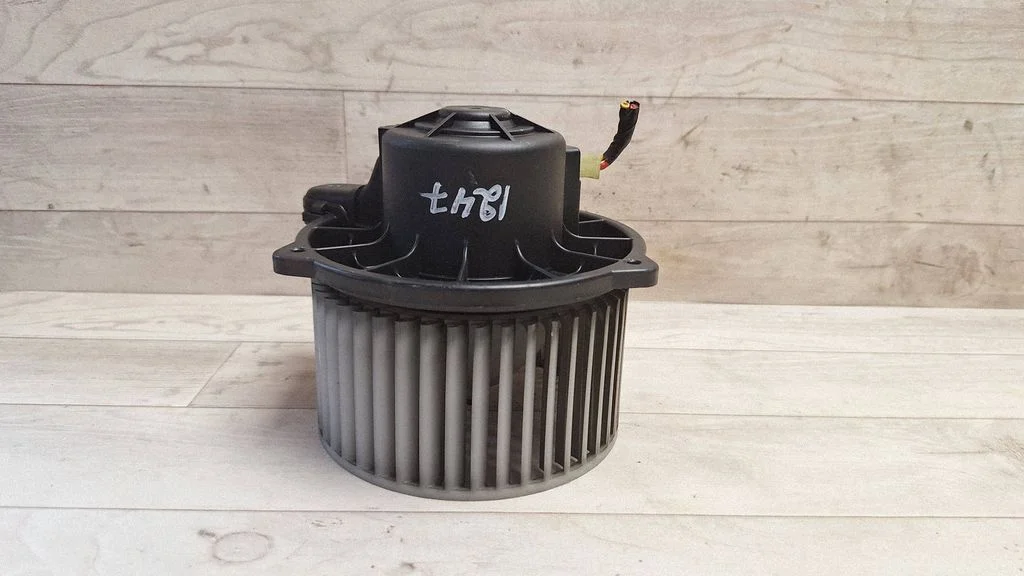 Heater fan/blower – Hyundai Tucson JM (2004-2009)