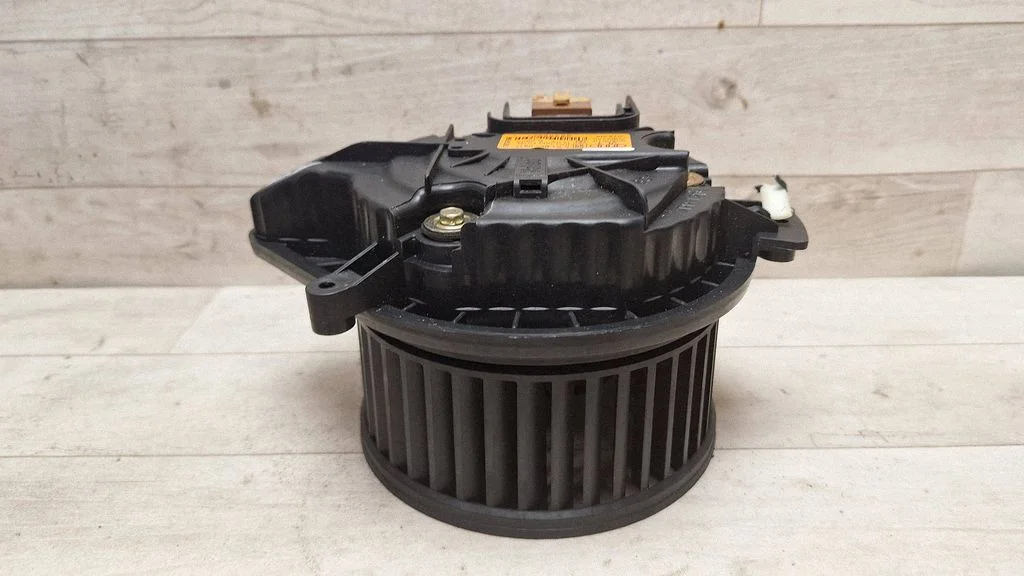 Heater fan/blower 8E1820021E