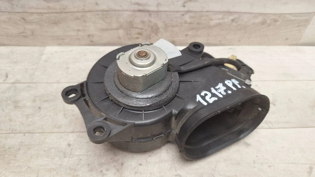 Heater fan/blower 1485724080