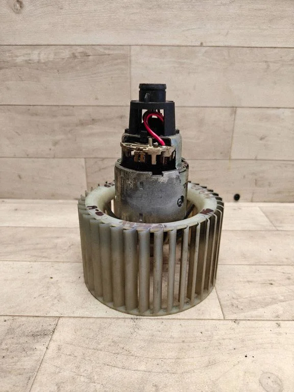Heater fan/blower V15031915