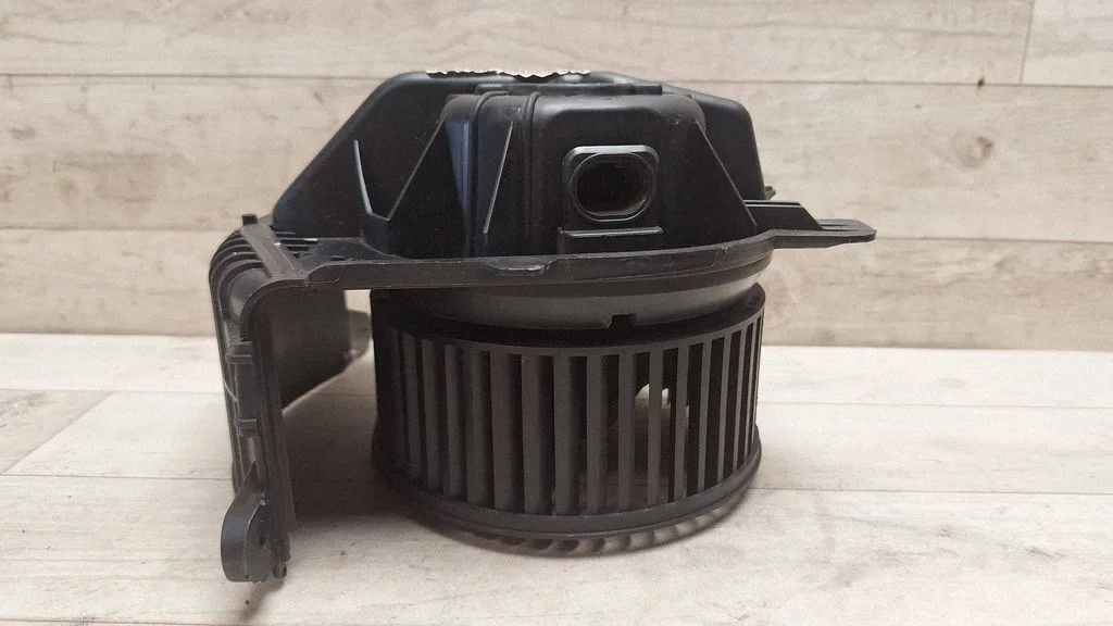 Heater fan/blower N100715E
