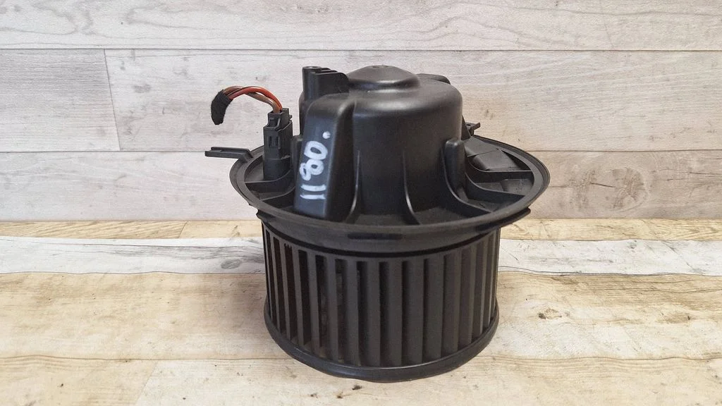 Heater fan/blower – Volkswagen Passat B5.5 (2001-2005)