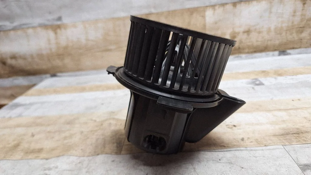 Heater fan/blower
