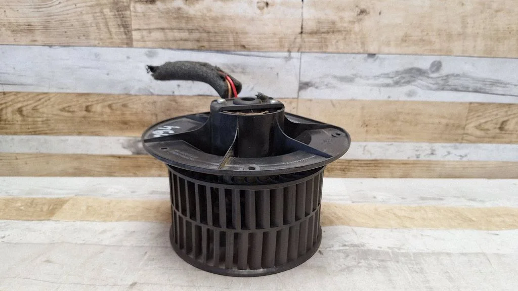 Heater fan/blower 7M0819021