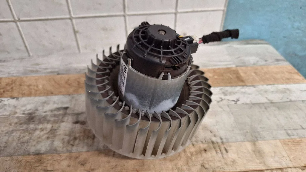 Heater fan/blower 5244050301