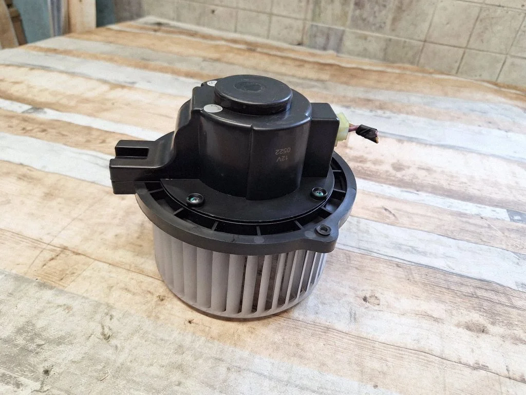 Heater fan/blower