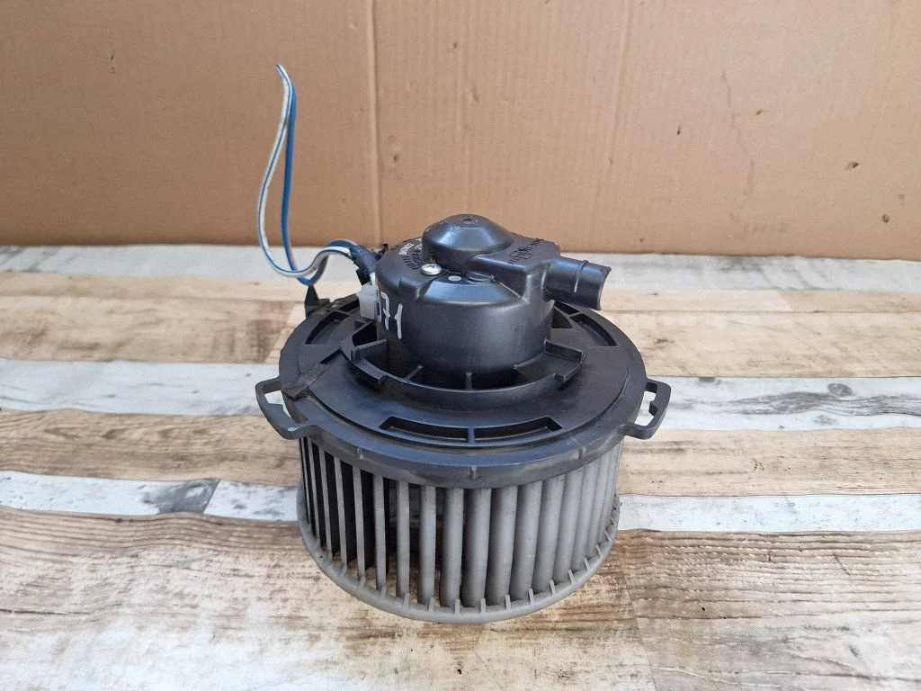 Heater fan/blower – Mazda 5 (2005-2010)