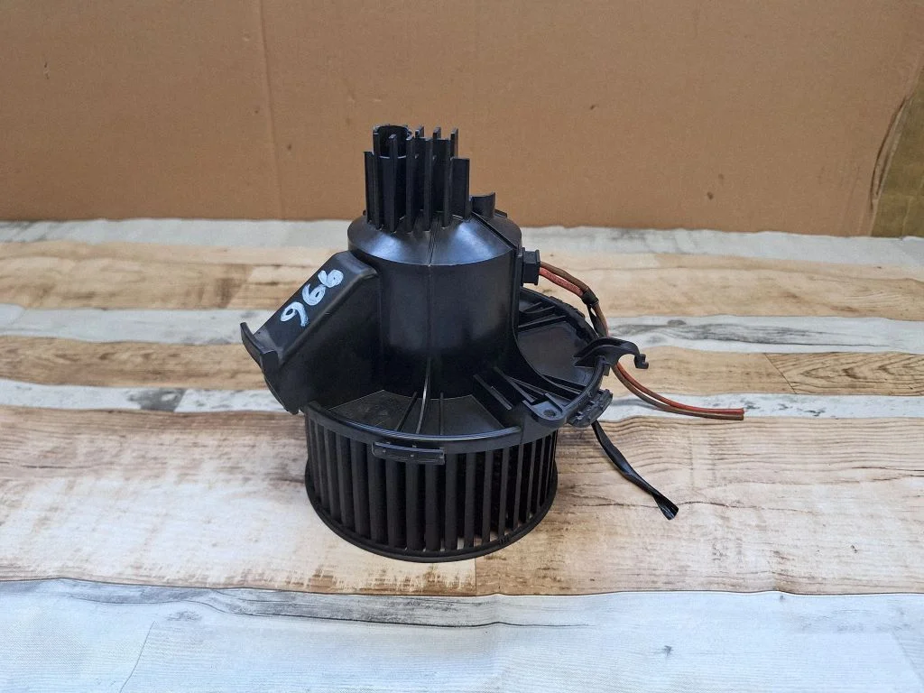Krāsniņas ventilators/pūtējs – Opel Zafira B (2005-2014)