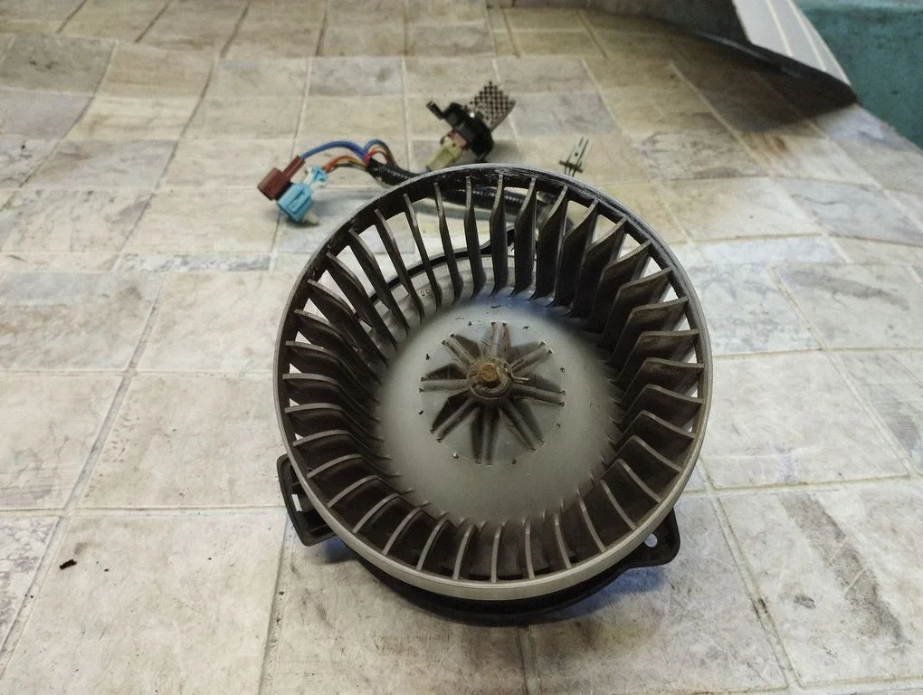 Heater fan/blower – Honda Jazz (2002-2008)