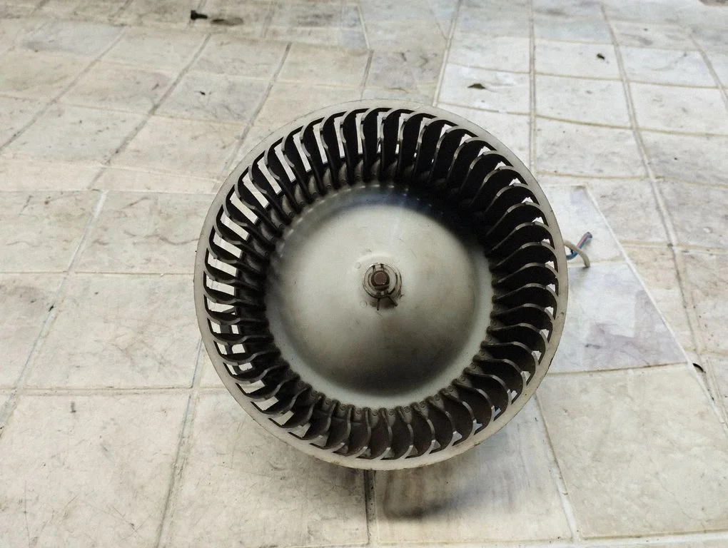 Heater fan/blower – Mazda 5 (2005-2010)