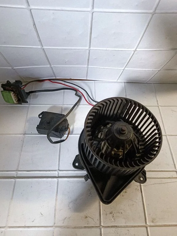 Heater fan/blower N100827N