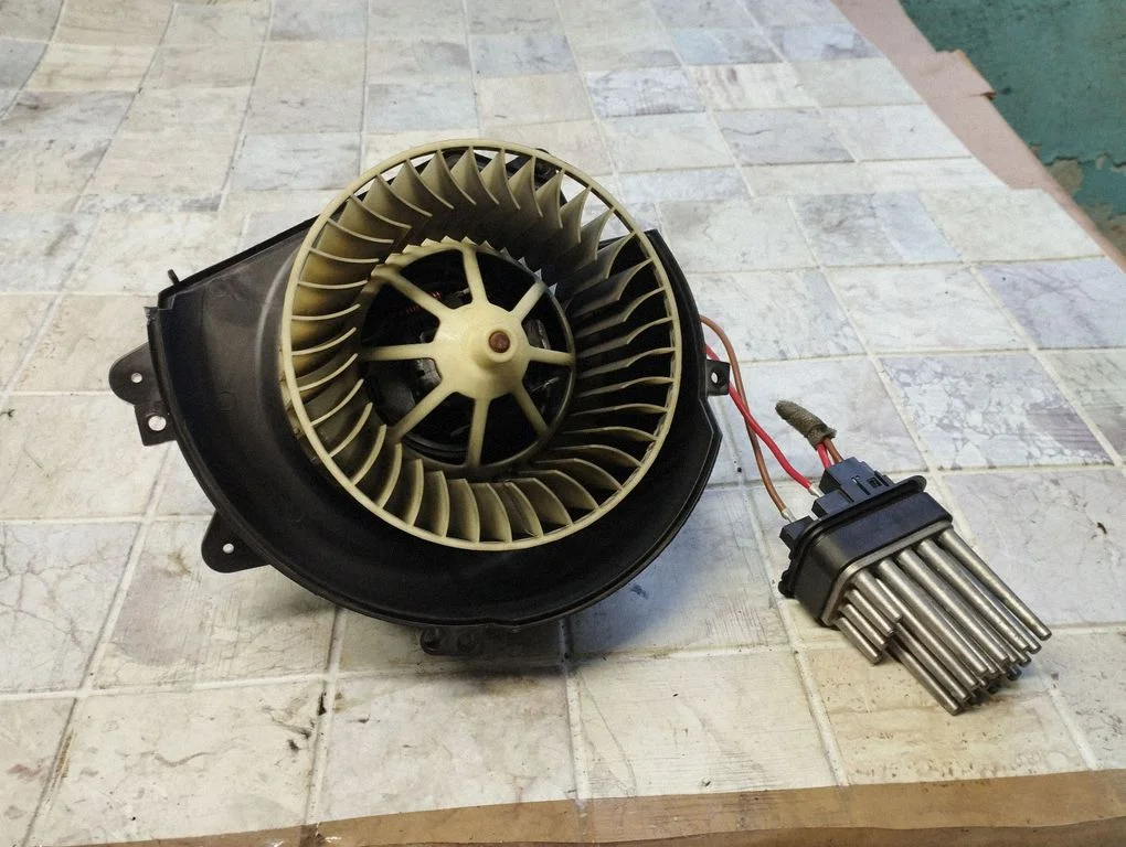 Heater fan/blower – Opel Omega B2 (1999-2003)