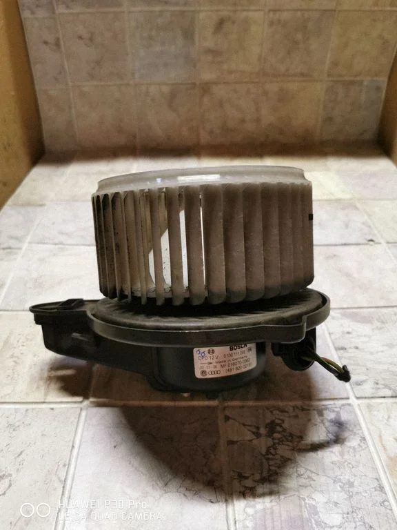 Krāsniņas ventilators/pūtējs 0130111202