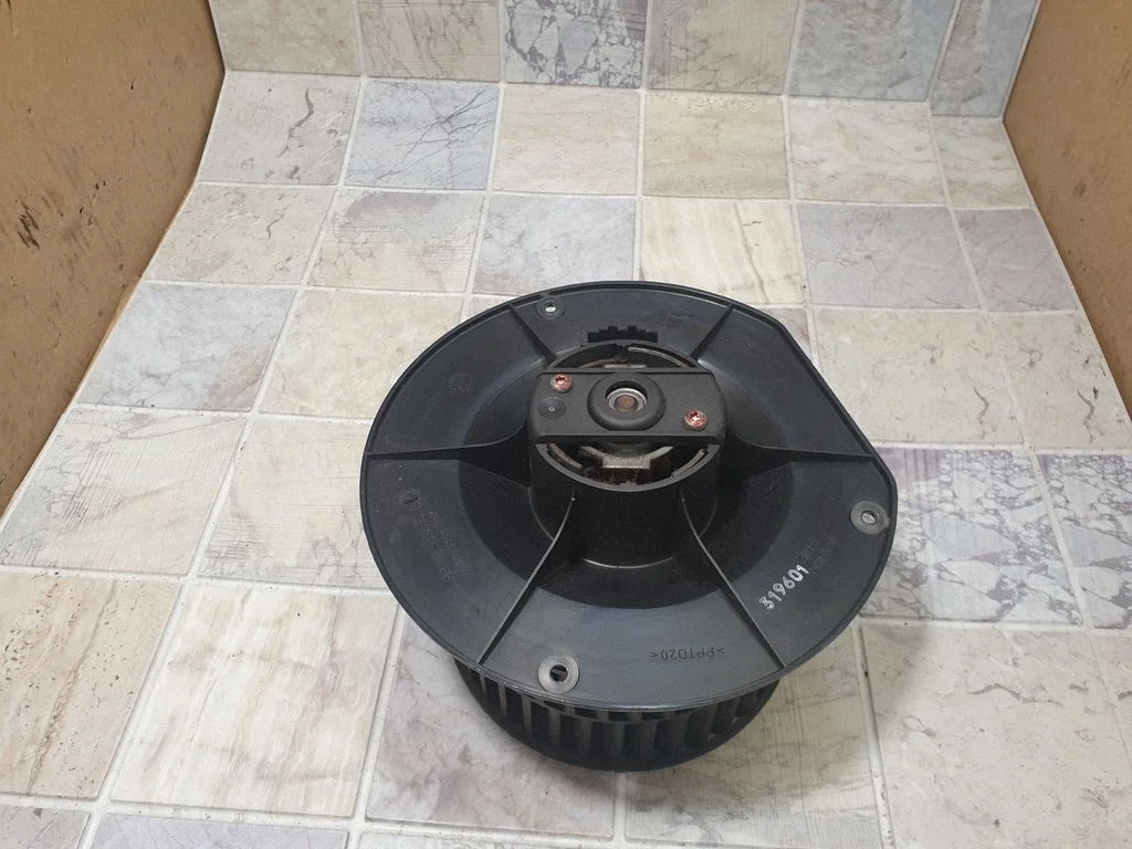 Heater fan/blower 7MO819167