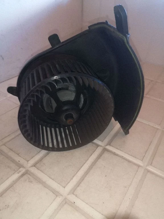 Heater fan/blower – Renault Scenic II - Grand scenic II (2003-2006)