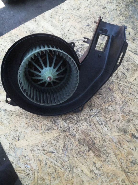 Salongipuhur – Opel Meriva A (2003-2010)