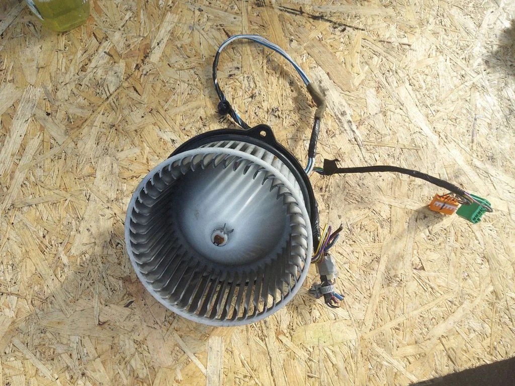 Salongipuhur 8940000