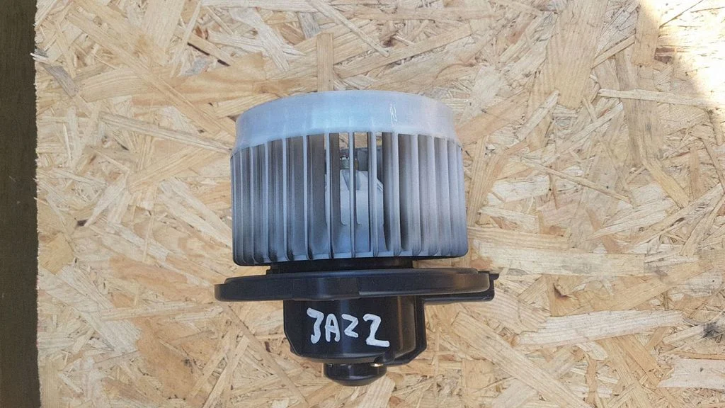 Heater fan/blower – Honda Jazz (2002-2008)